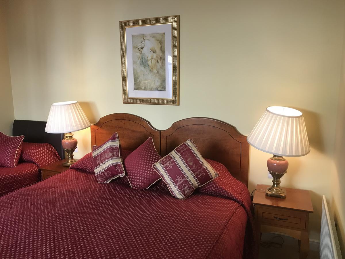 Bramble Lodge Blarney Extérieur photo