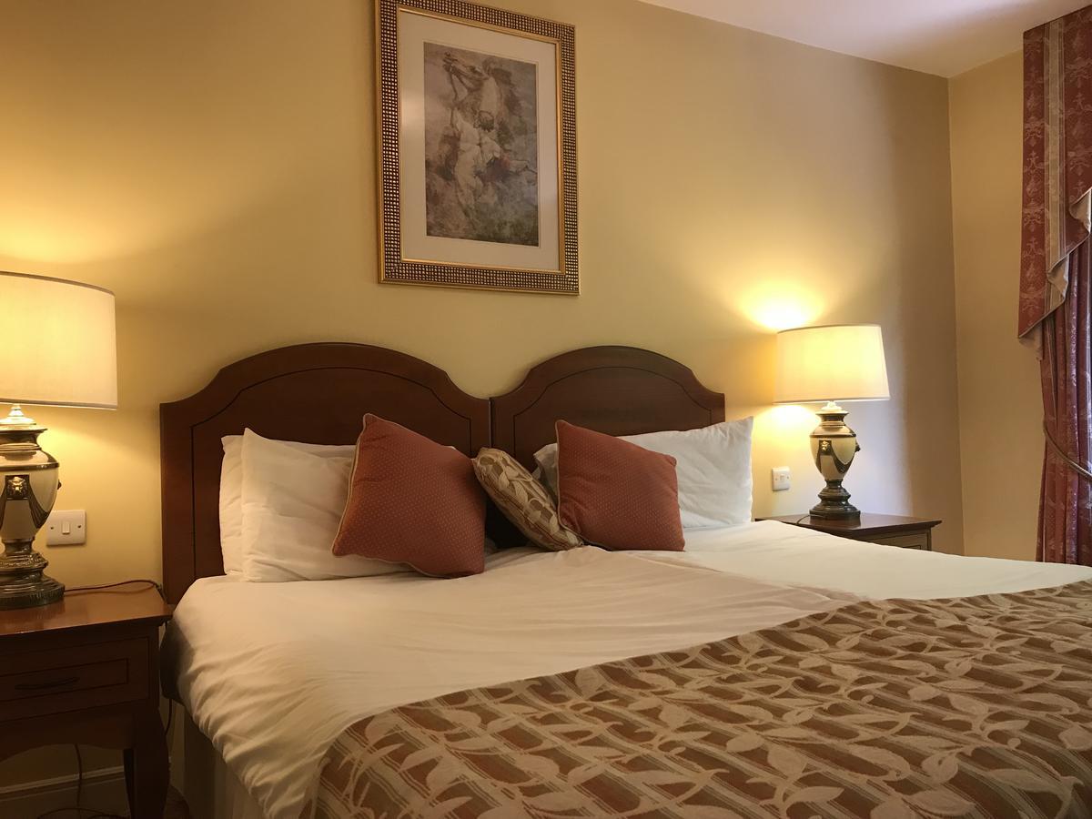 Bramble Lodge Blarney Extérieur photo